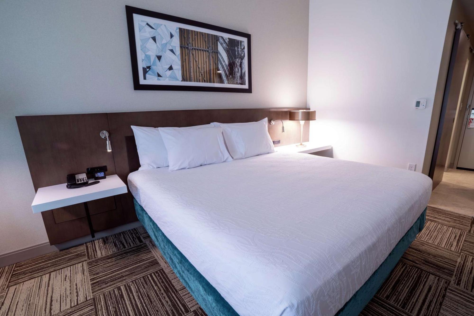 Hilton Garden Inn Spartanburg Bagian luar foto