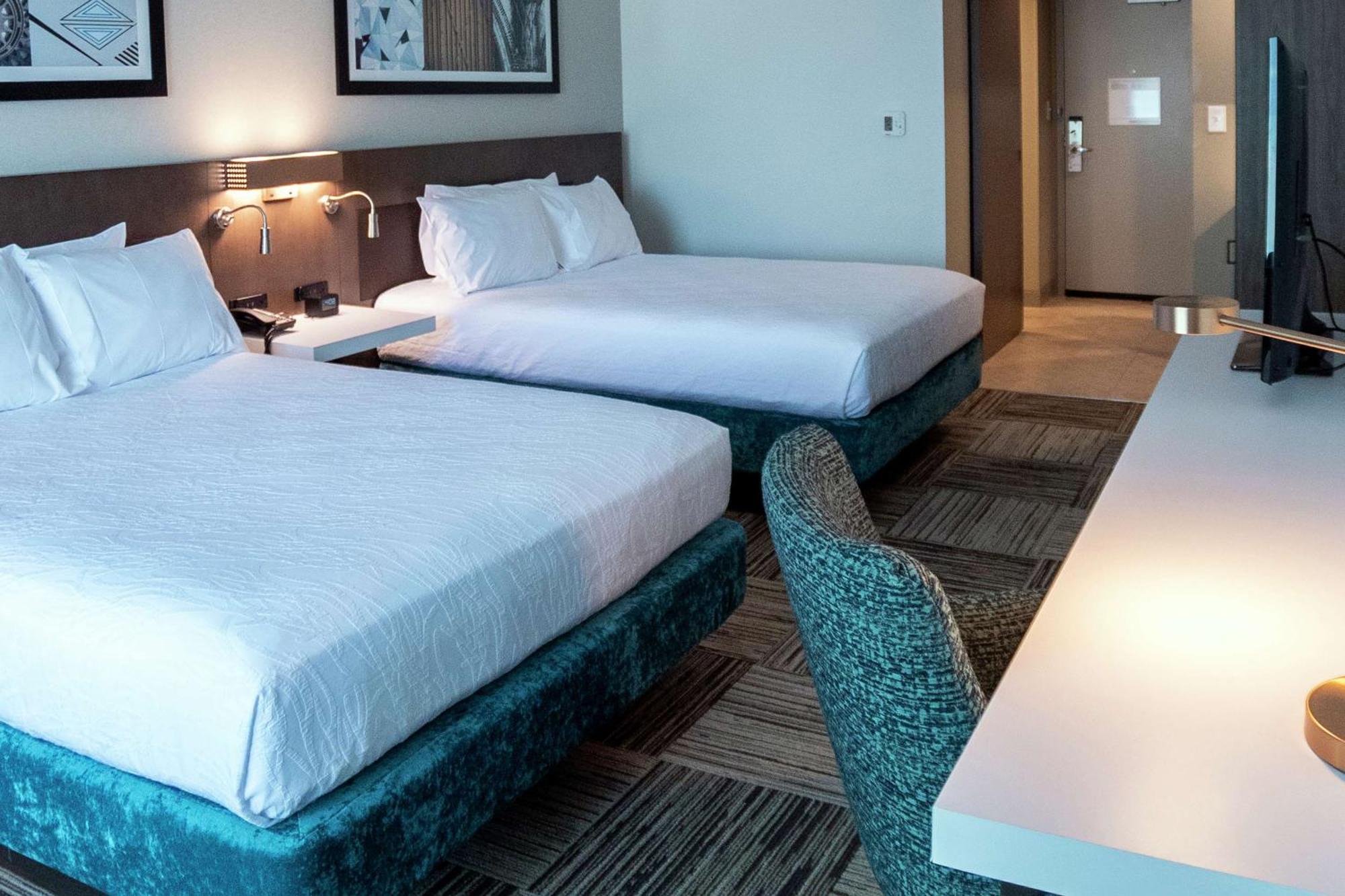 Hilton Garden Inn Spartanburg Bagian luar foto