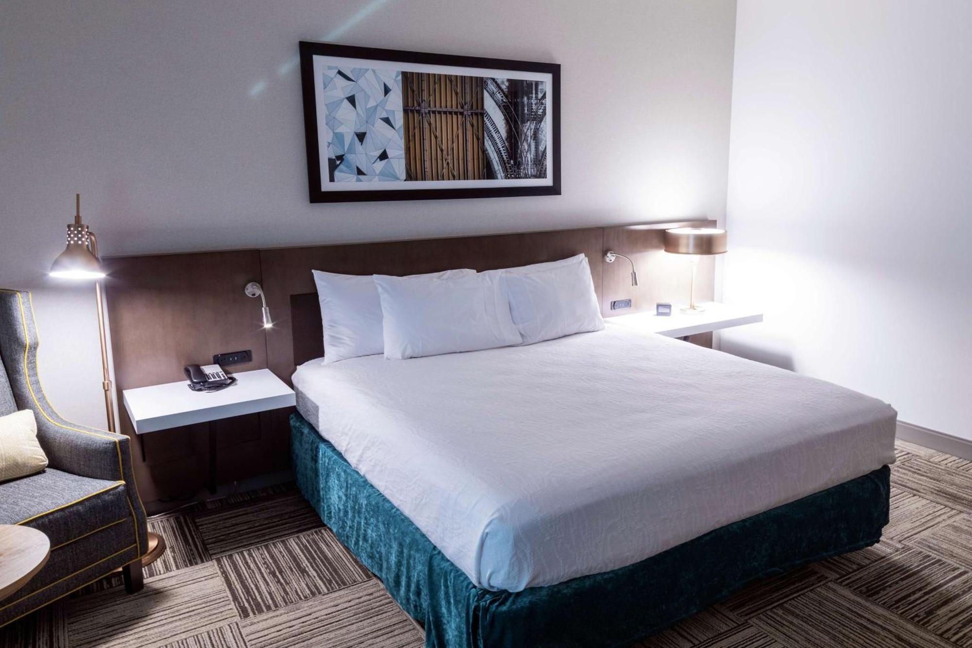 Hilton Garden Inn Spartanburg Bagian luar foto