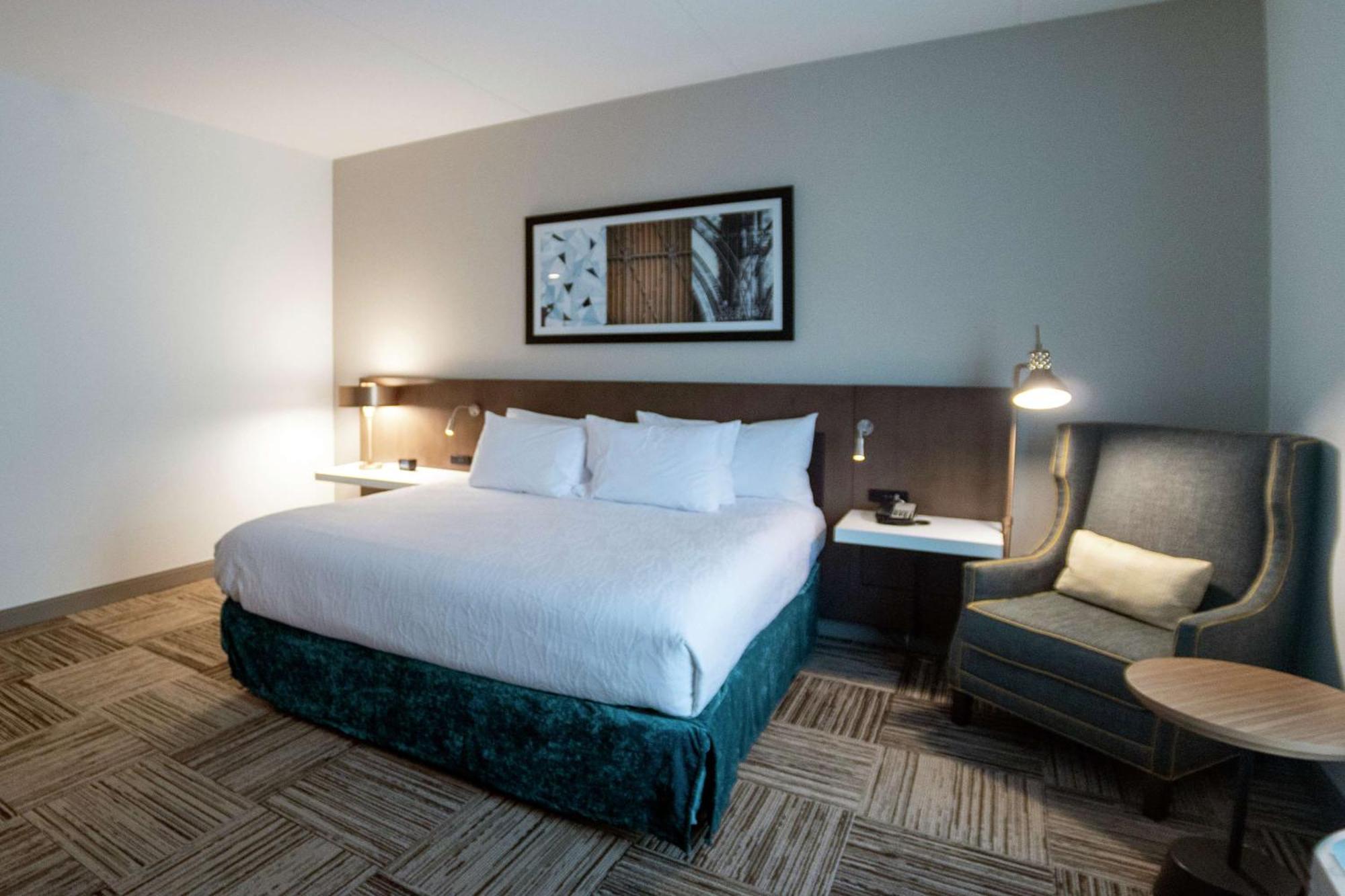 Hilton Garden Inn Spartanburg Bagian luar foto